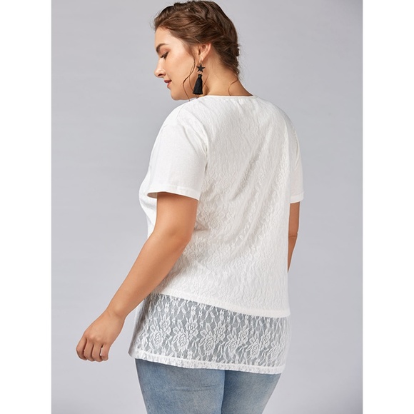 ✨ Plus Size "Smile" Print Lace Overlay T-Shirt ✨ - Picture 4 of 8